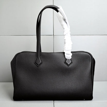 Elegant Everyday Tote Glossy 35cm Large Leather Handbag