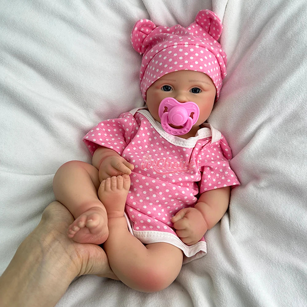 45cm Lifelike Silicone Reborn Baby Doll Painted