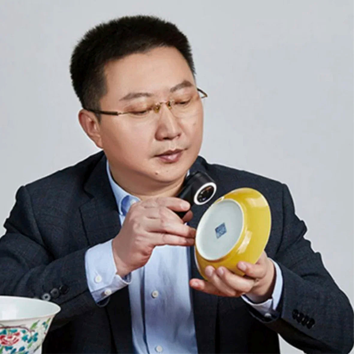 Portable 30X LED Magnifying Glass for Precision Craft Work