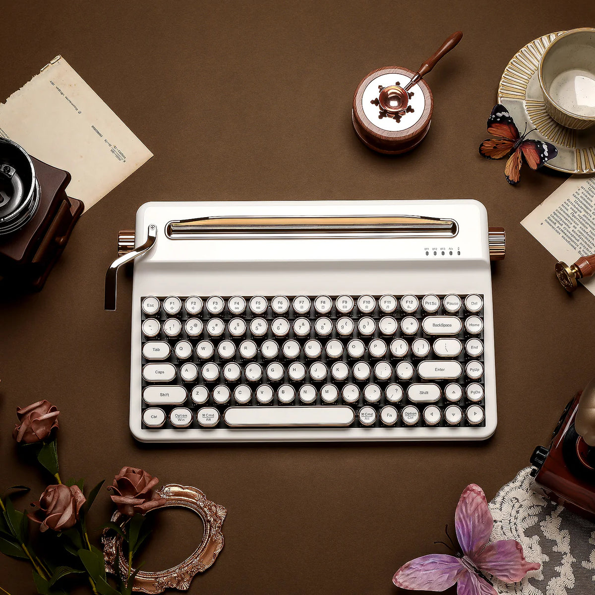 Retro RGB Wireless Mechanical Keyboard White Onyx Tactile