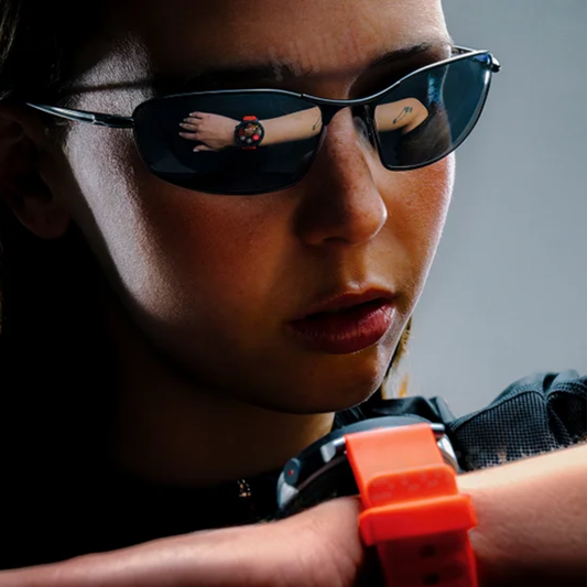 Orange Smartwatch 1.43" AMOLED GPS IP68 Fitness Tracker