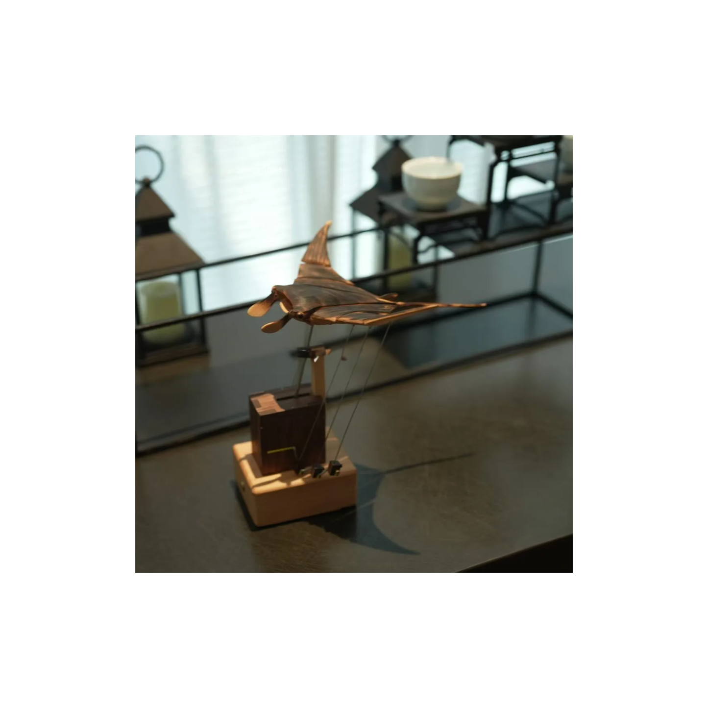 Unique Kinetic Wooden Manta Ray Desk Decoration Gift