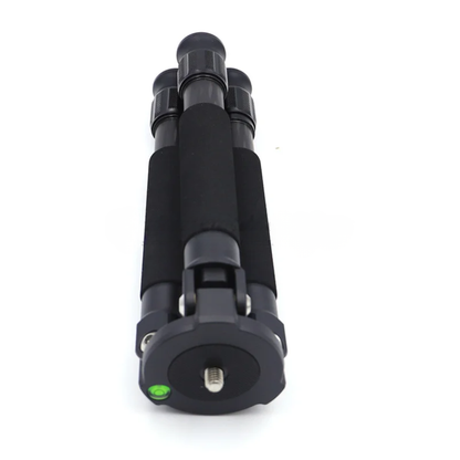 TH10 Fluid Tripod Head with TC20 Carbon Fiber Tripod