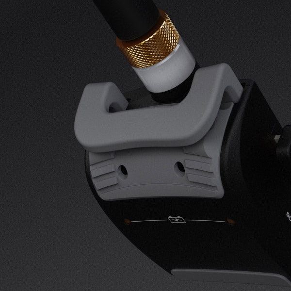 Wireless Clip-On Microphone 24-bit Audio with Flexible Clamp